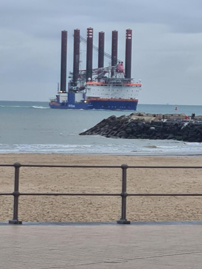 Appartamento Frontaal Gelijkvloers Seaview 80M² 2 Slp Ostenda Esterno foto