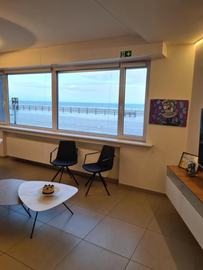 Appartamento Frontaal Gelijkvloers Seaview 80M² 2 Slp Ostenda Esterno foto